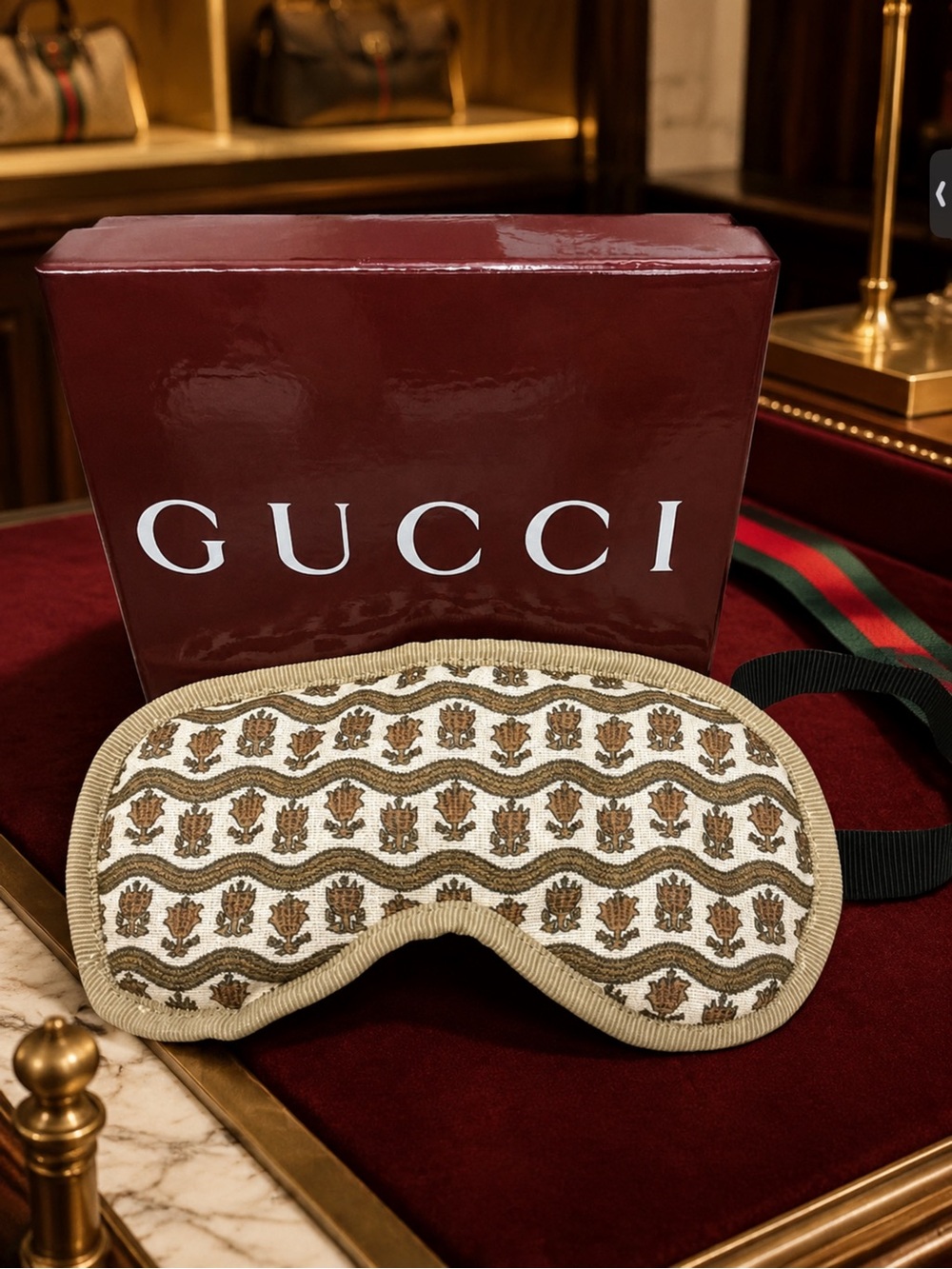 Gucci Brown and Cream Patterned Eye Mask.NWOT - Picture 2 of 2